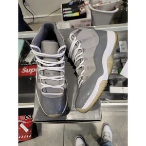 jordan 11 cool grey size 11.5